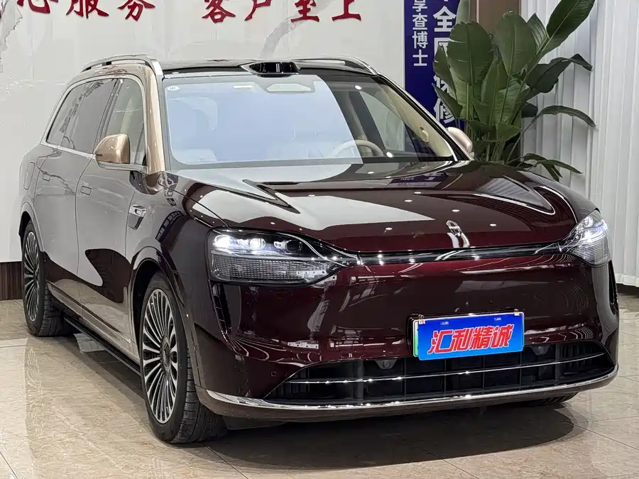 AITO Wenjie M9