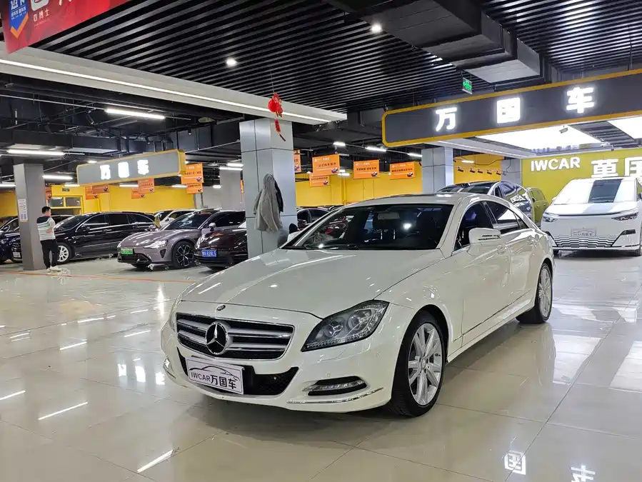 Mercedes Benz CLS