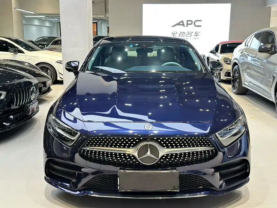 Mercedes Benz CLS