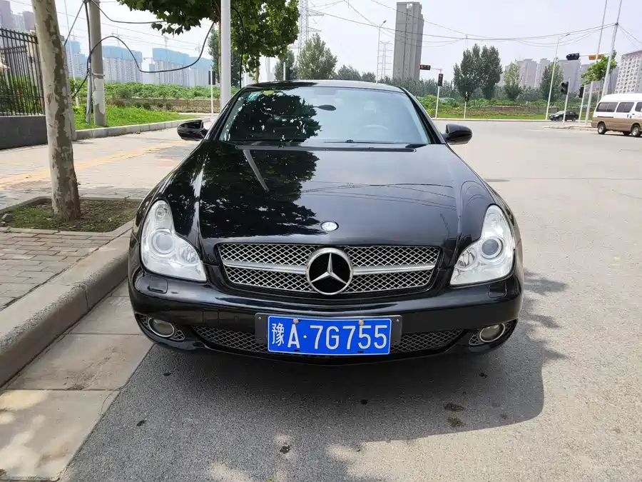 Mercedes Benz CLS