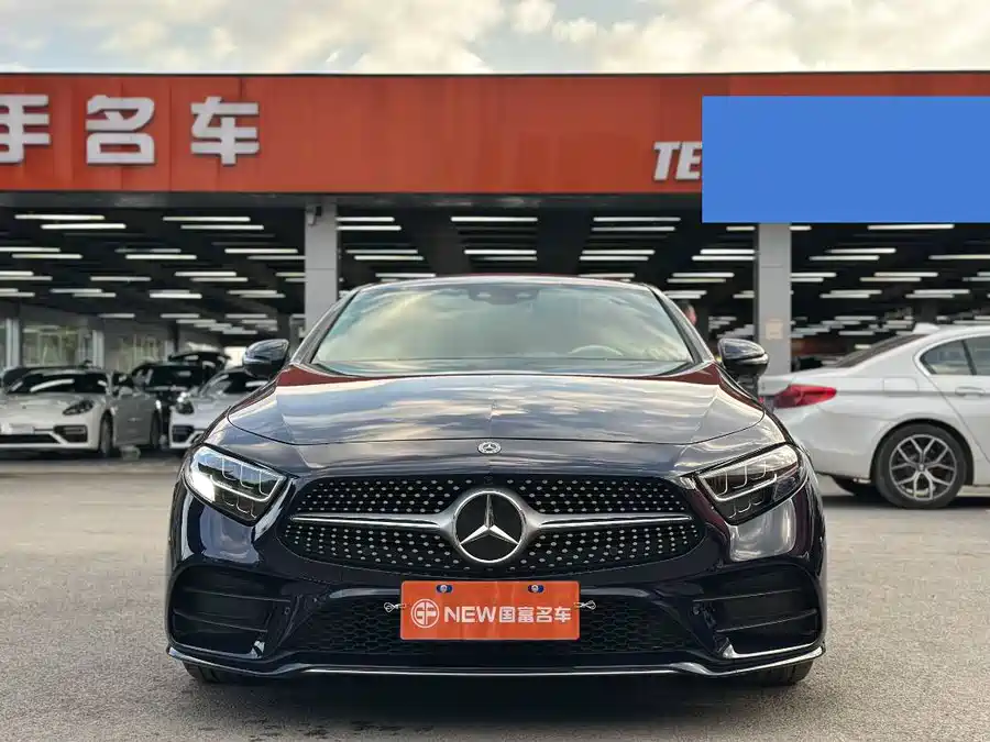 Mercedes Benz CLS