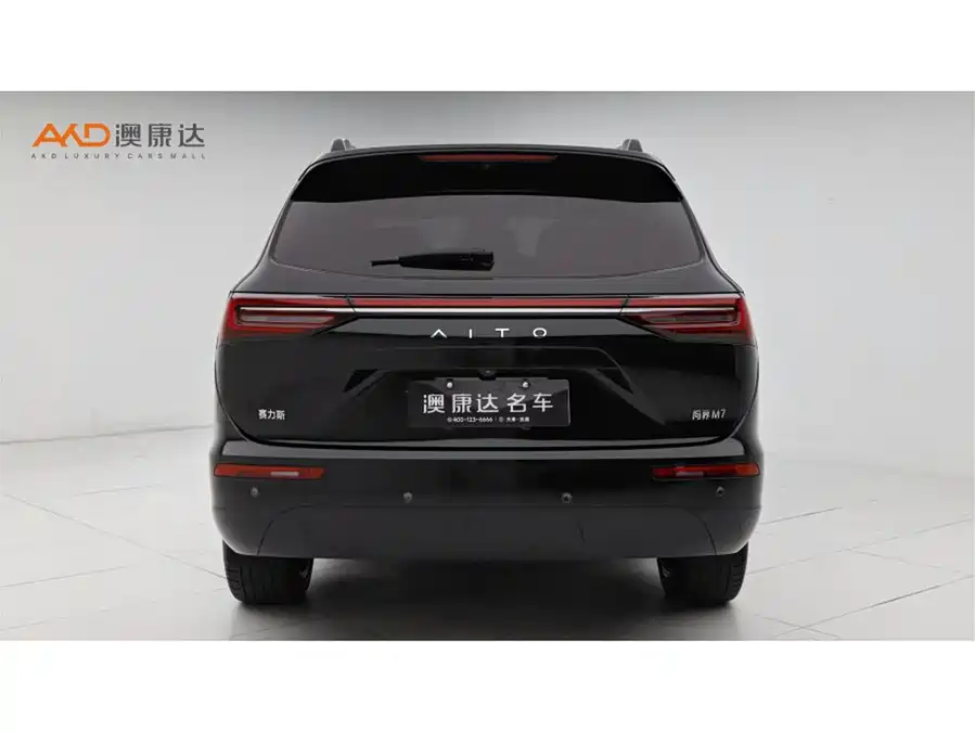 AITO Wenjie M7