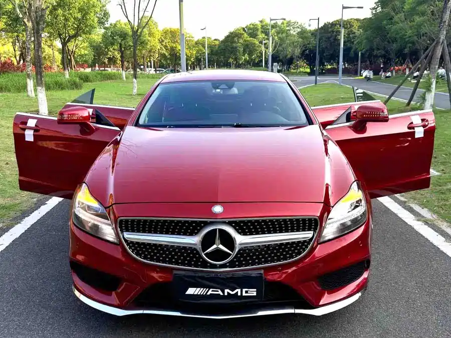 Mercedes Benz CLS