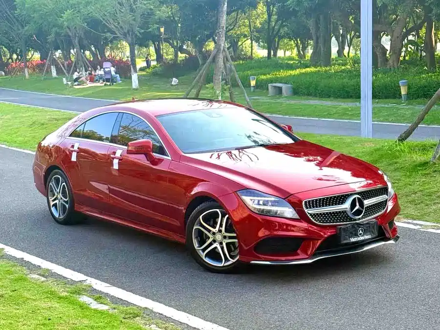 Mercedes Benz CLS