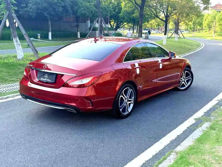 Mercedes Benz CLS