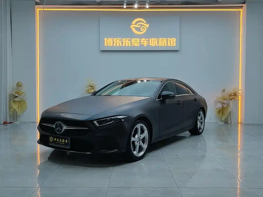 Mercedes Benz CLS
