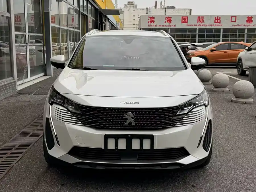 Peugeot 4008