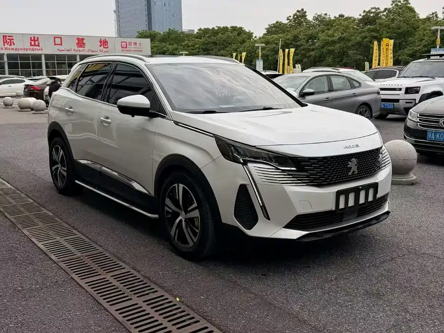 Peugeot 4008