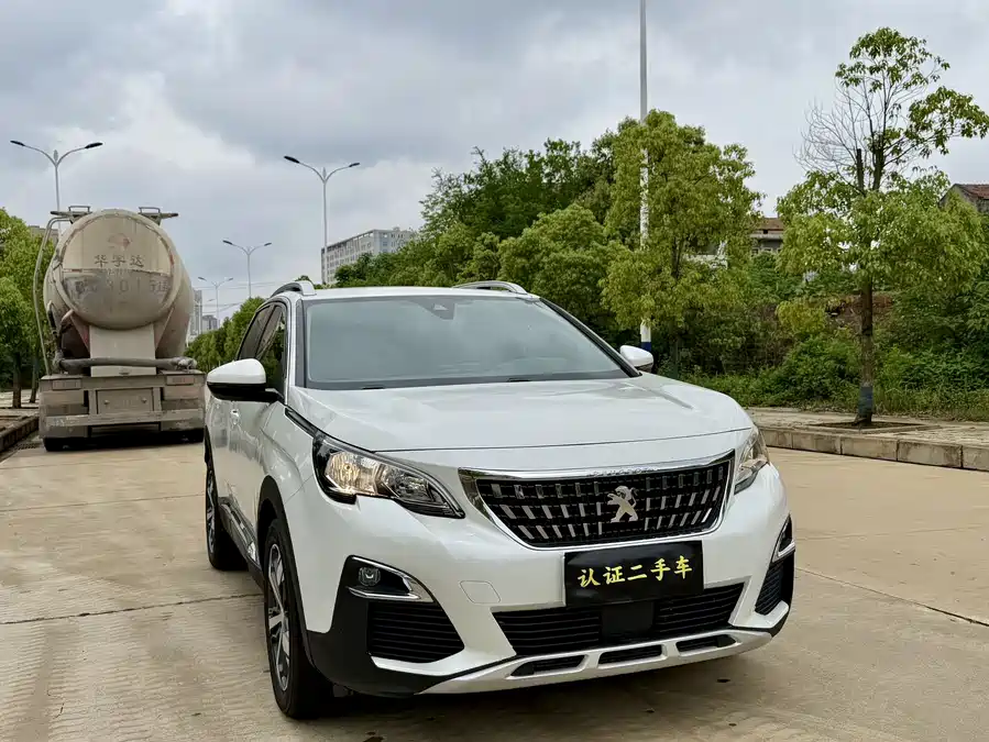 Peugeot 4008