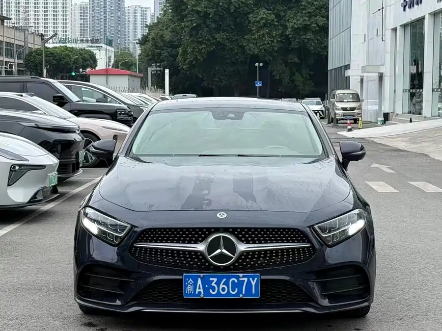Mercedes Benz CLS