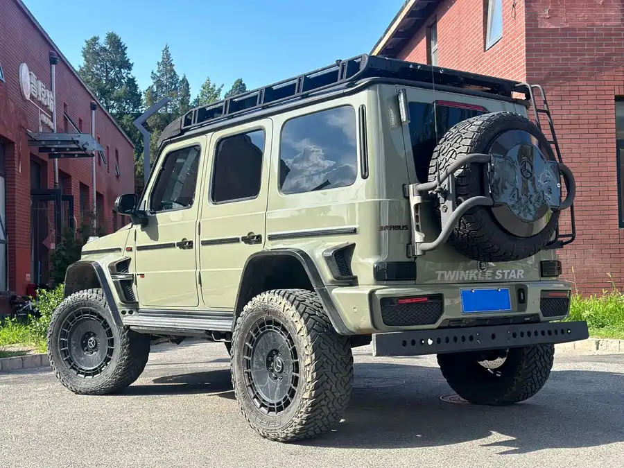 Mercedes Benz G-rated