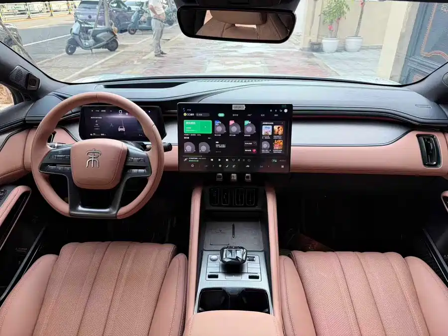 BYD Song L EV