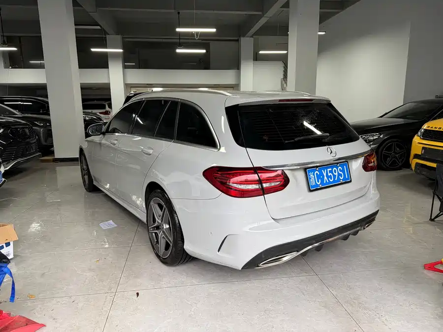 Mercedes-Benz C-Class
