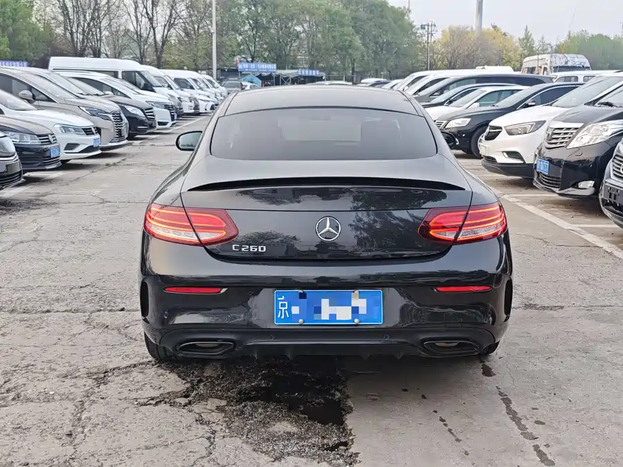 Mercedes-Benz C-Class