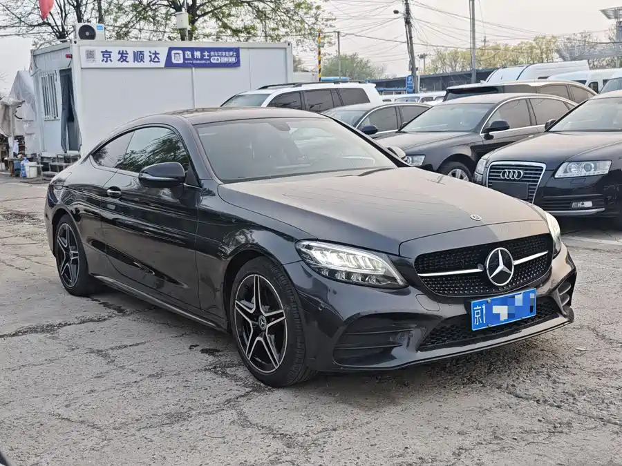 Mercedes-Benz C-Class
