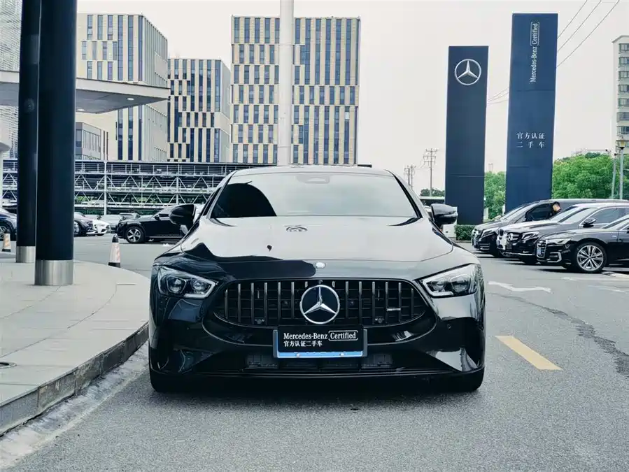 Mercedes Benz AMG GT