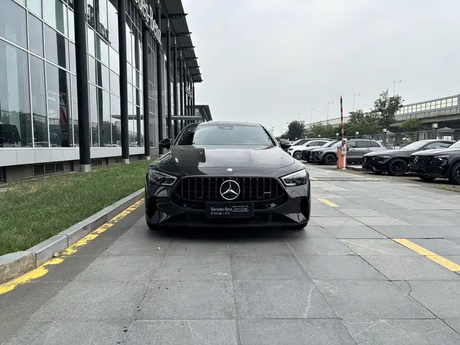Mercedes Benz AMG GT