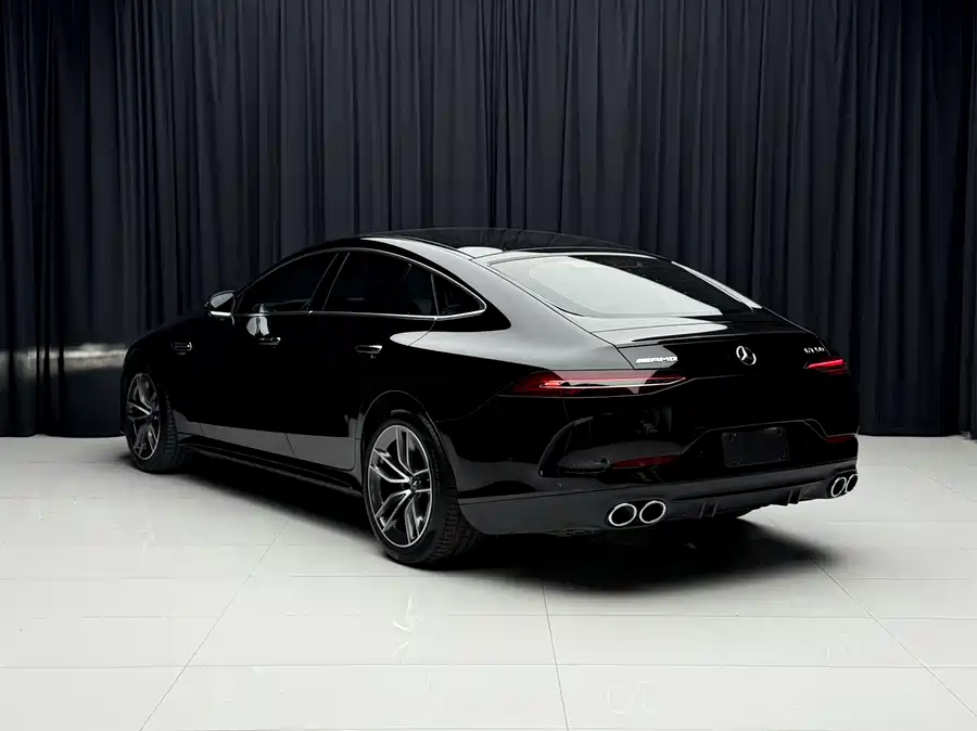 Mercedes Benz AMG GT
