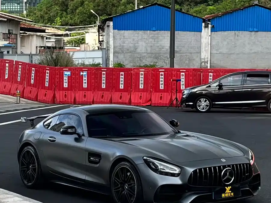 Mercedes Benz AMG GT