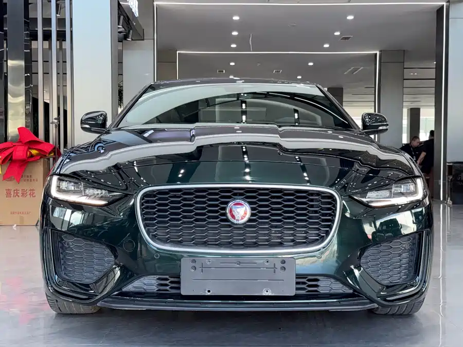 Jaguar XEL