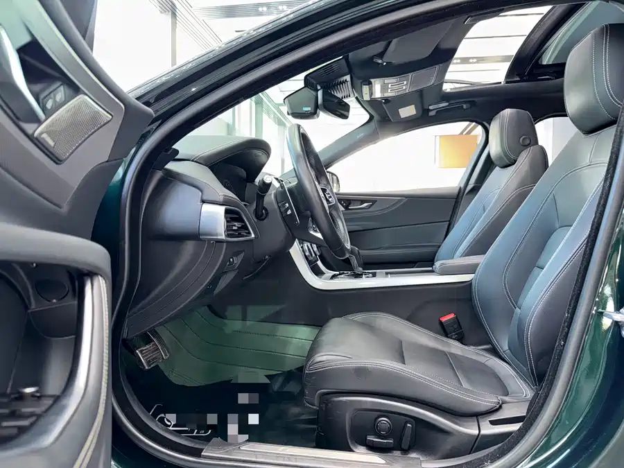 Jaguar XEL