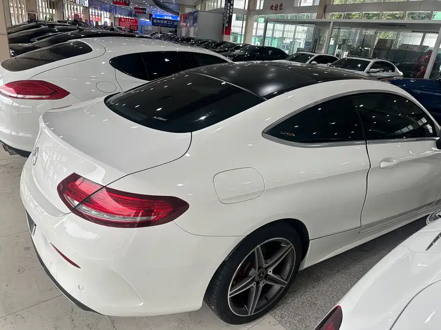 Mercedes-Benz C-Class