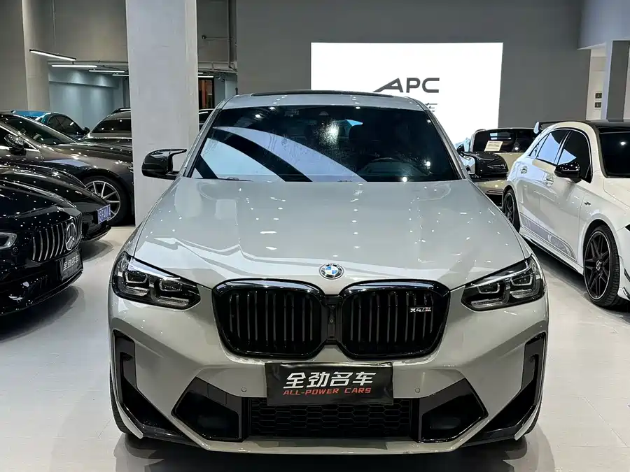 BMW X4 M