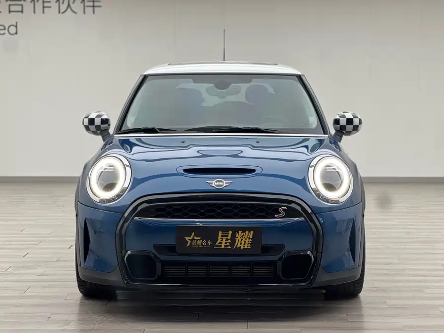 MINI 