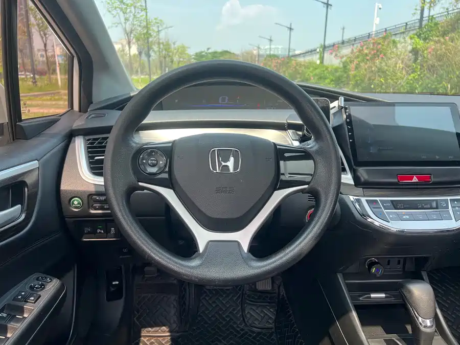 Honda Jade