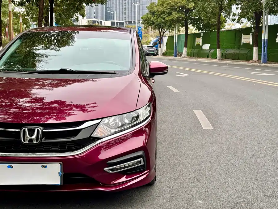 Honda Jade