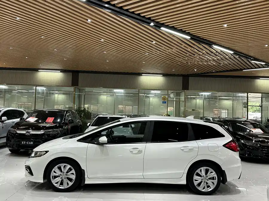 Honda Jade