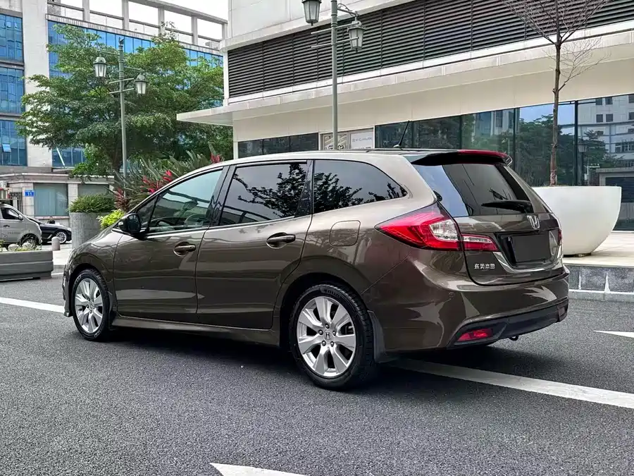 Honda Jade