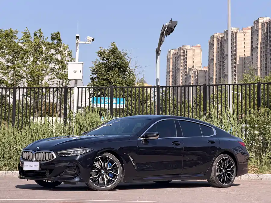 BMW 8 series