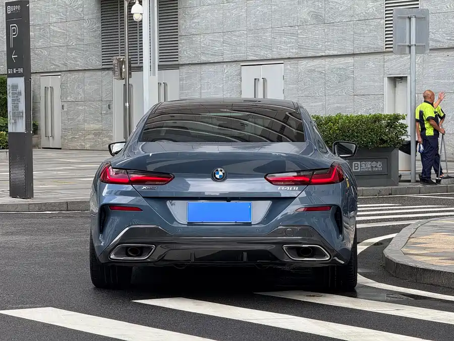 BMW 8 series