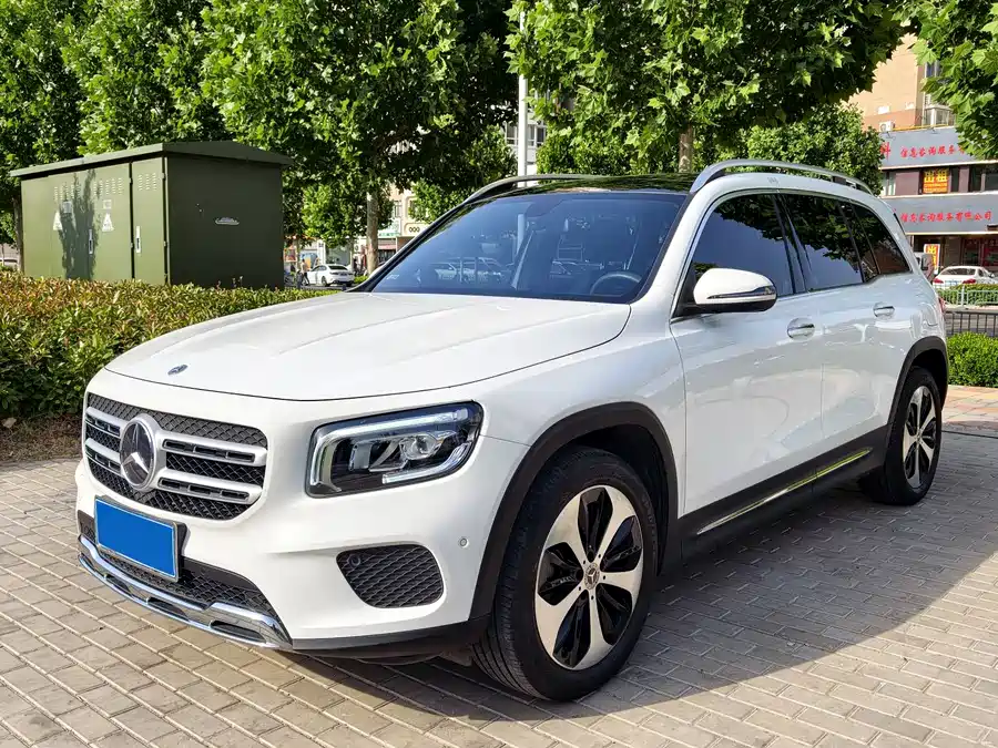 Mercedes Benz GLB