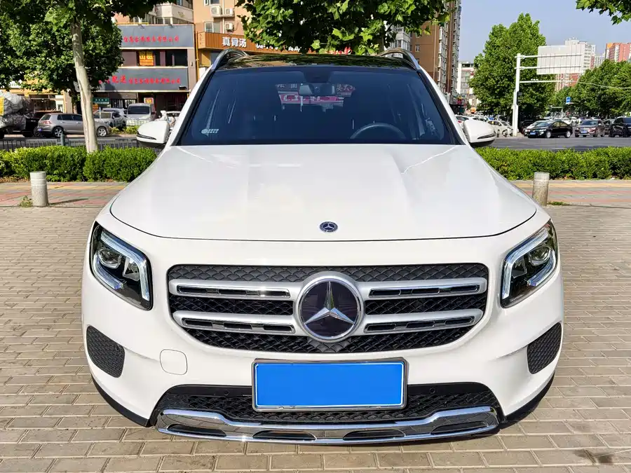 Mercedes Benz GLB