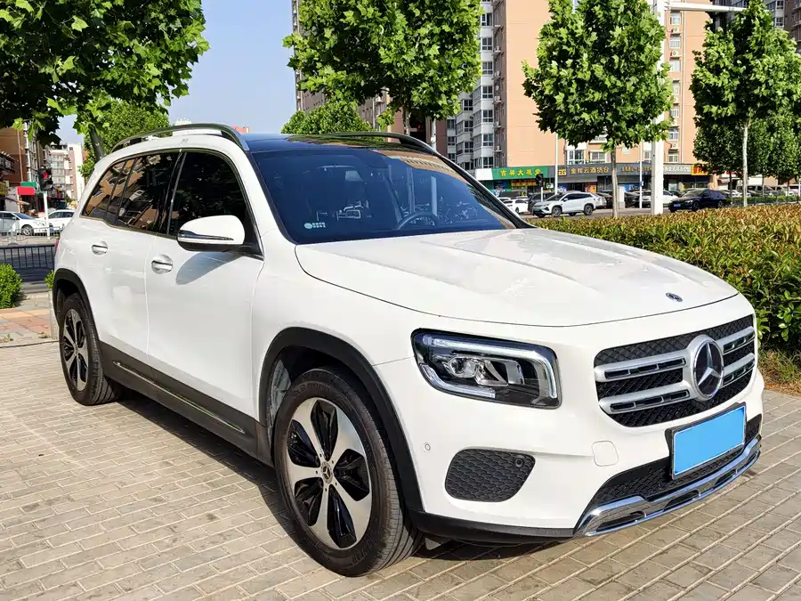Mercedes Benz GLB