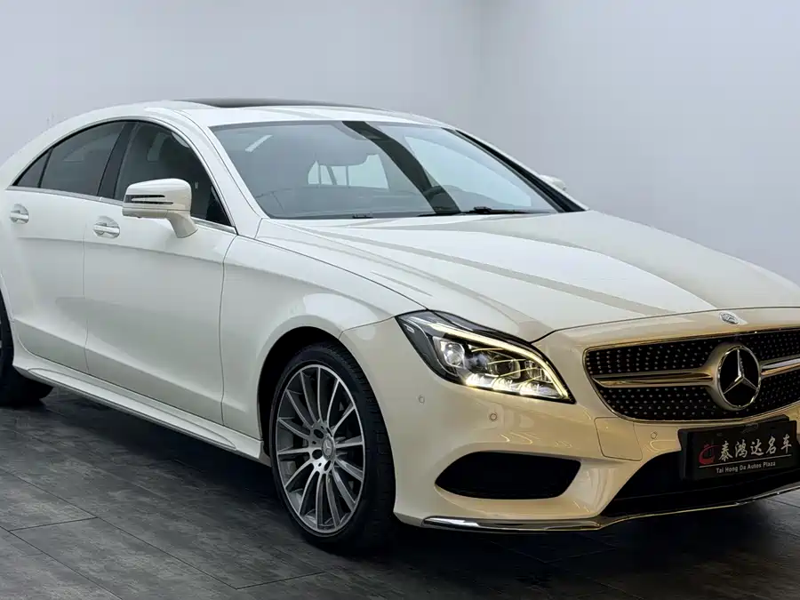 Mercedes Benz CLS