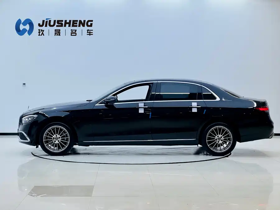 Mercedes Benz E-Class