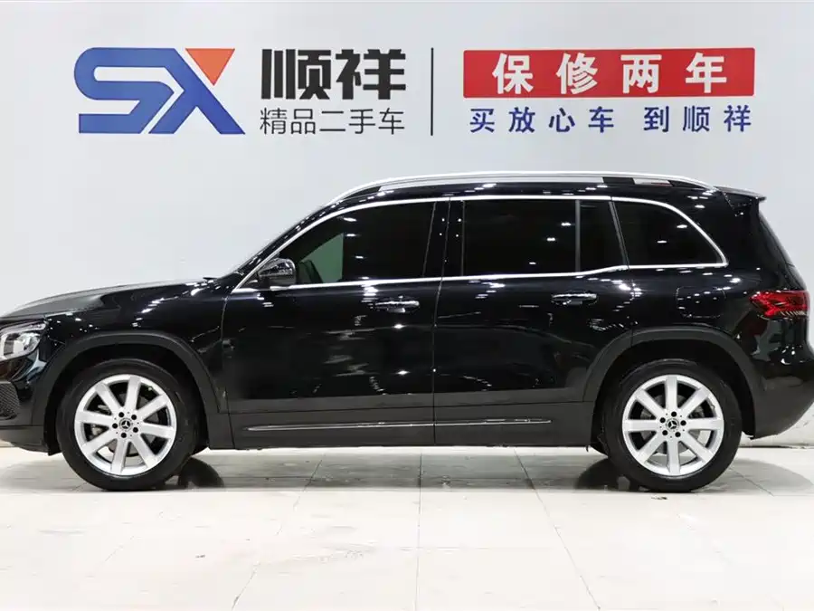 Mercedes Benz GLB