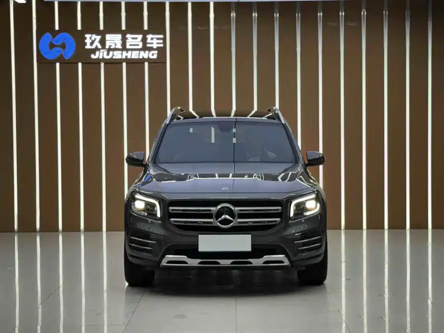 Mercedes Benz GLB
