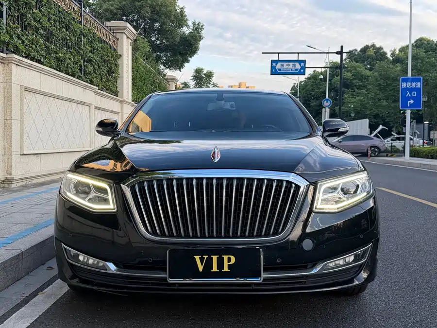 Hongqi H7