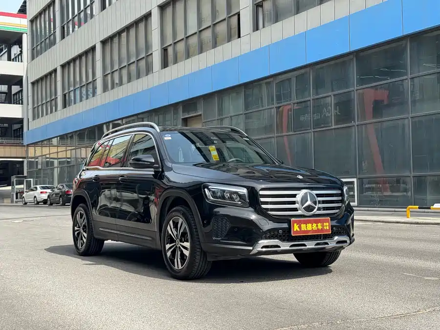 Mercedes Benz GLB
