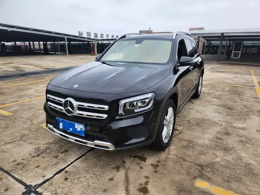 Mercedes Benz GLB