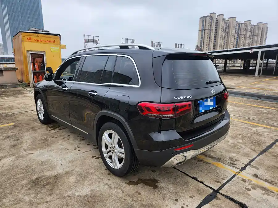 Mercedes Benz GLB