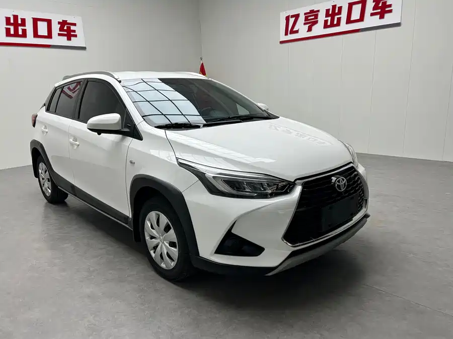 Toyota YARiS L