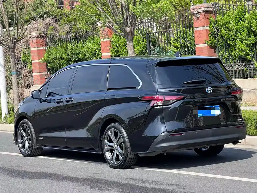 Toyota SIENNA