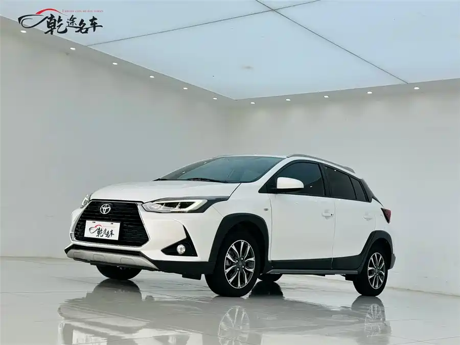 Toyota YARiS L