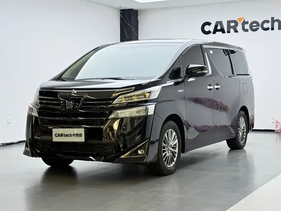 Toyota Crown Vellfire