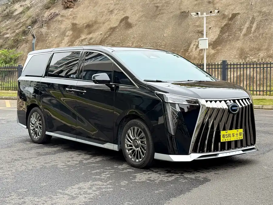 GAC Trumpchi M8